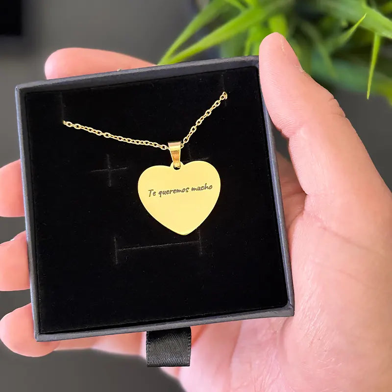 Collar corazon dorado grabado laser - Texto